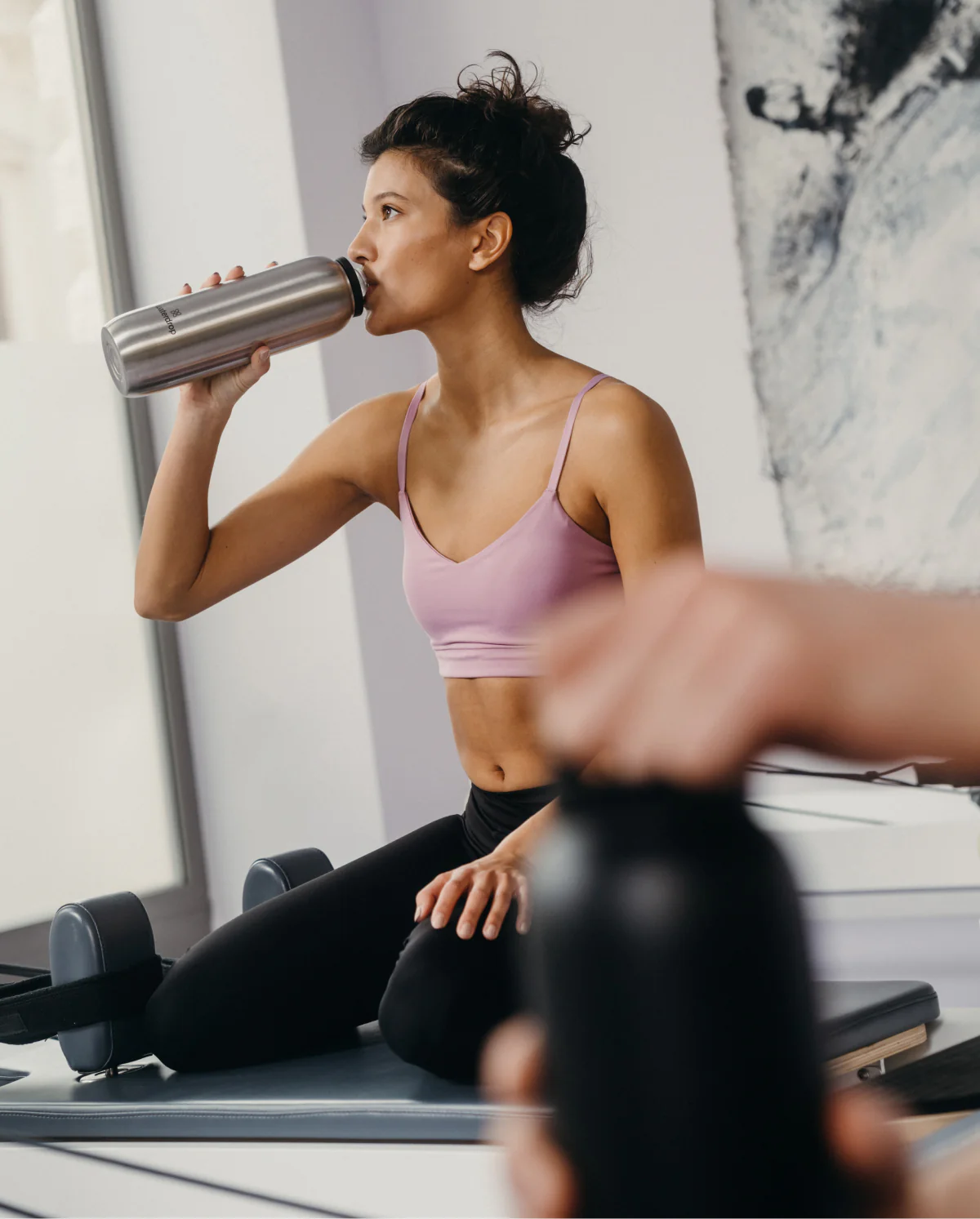 All-Purpose Thermo Bottle – 1L with Spout Lid - Image 9